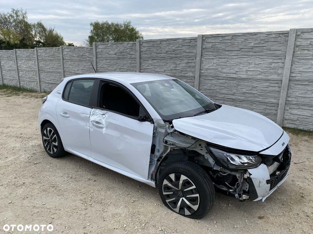 Peugeot 208 Elektromotor 156 Allure - 34