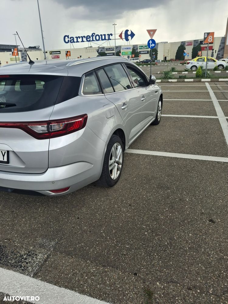 Renault Megane BLUE dCi EDC Limited - 4