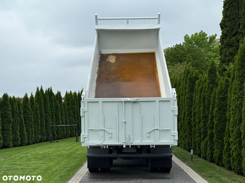 Renault PREMIUM 410 DXI 6X4 TIPPER - 10
