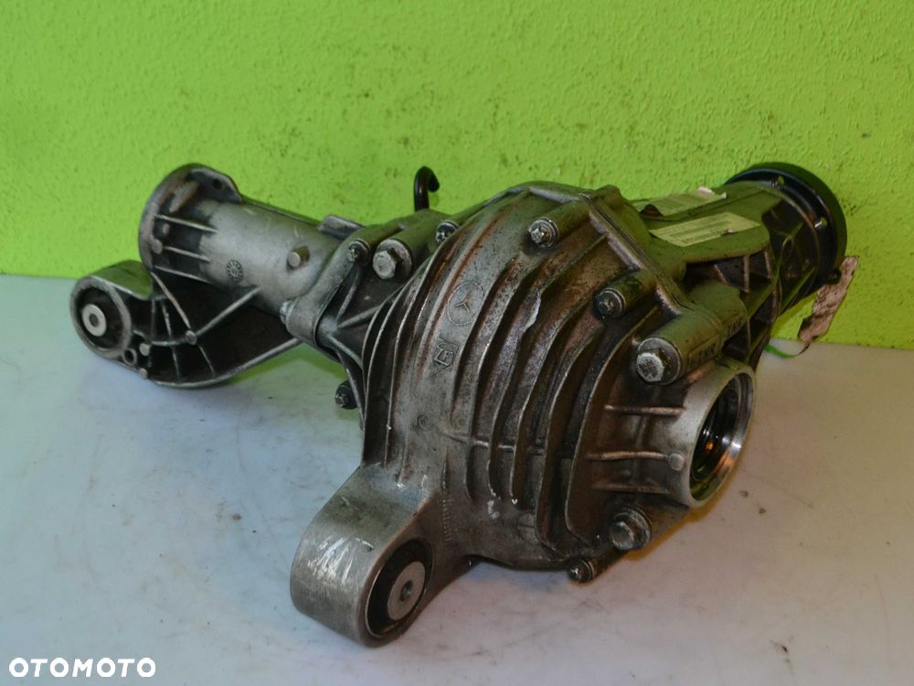 Dyferencjał dyfer przód Mercedes ML W 164  2.92 - 2