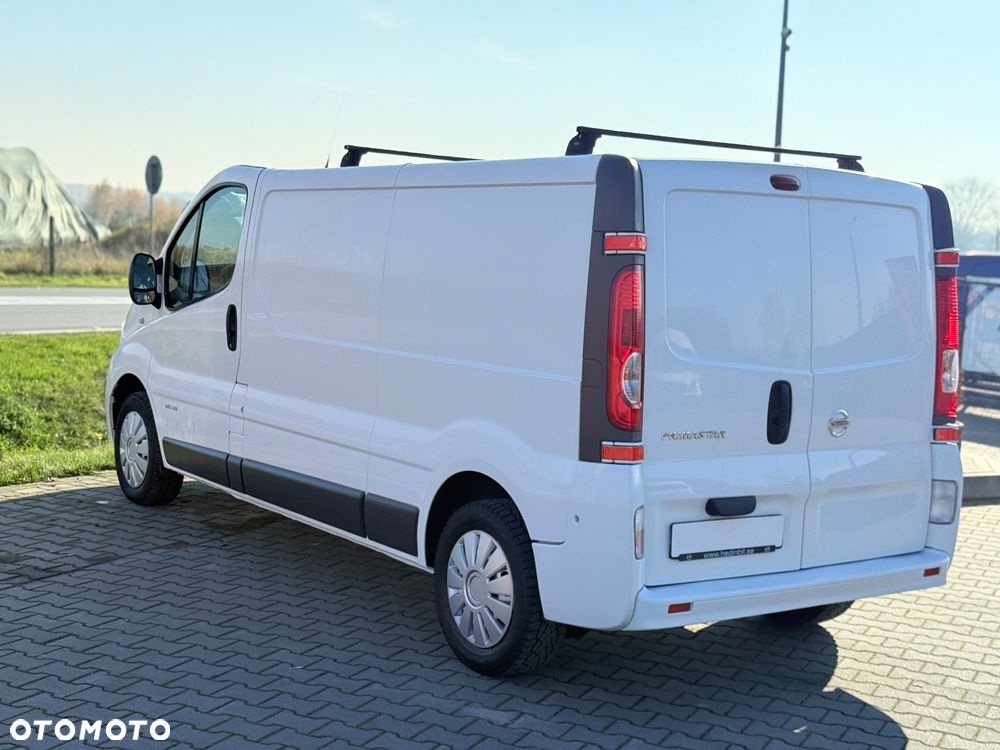 Nissan Primaster - 6