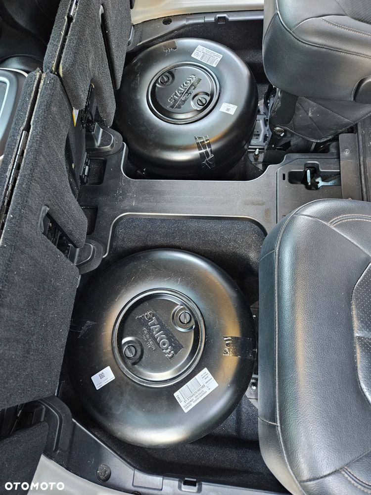 Chrysler Pacifica - 27