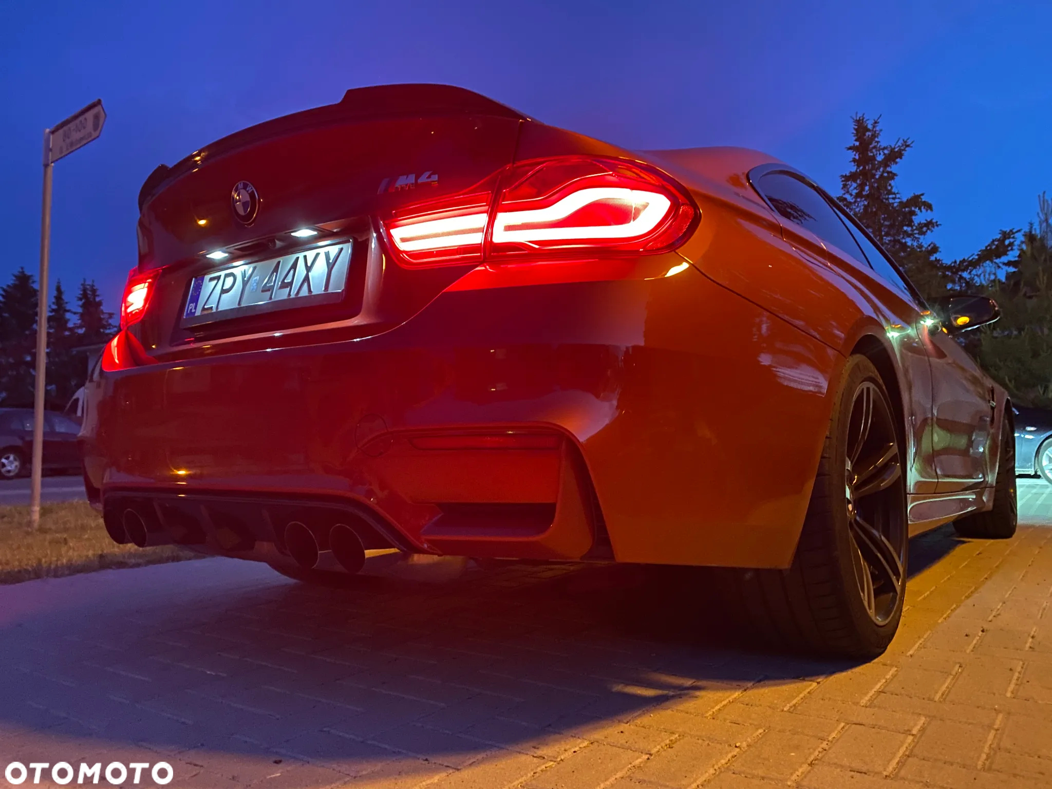 BMW M4 Coupe DKG - 20