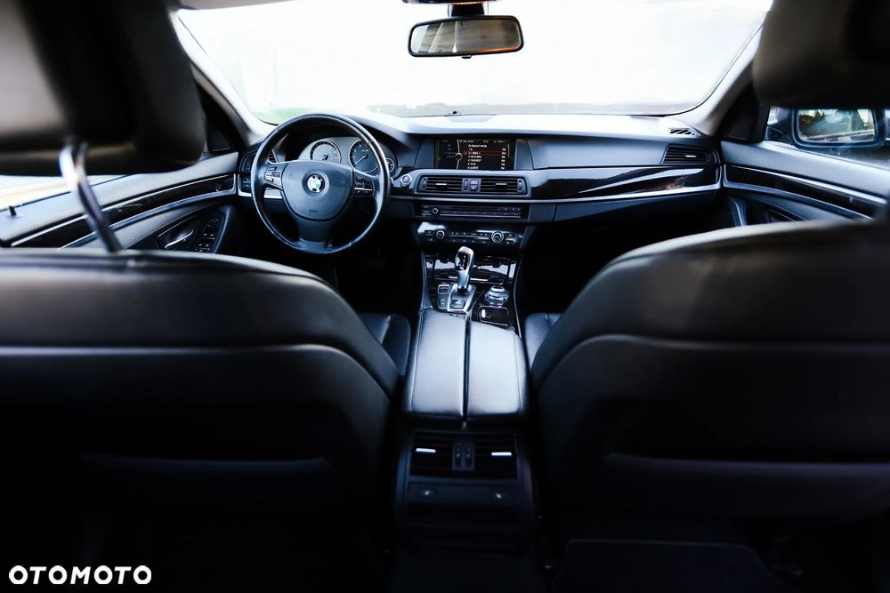 BMW Seria 5 528i xDrive - 5