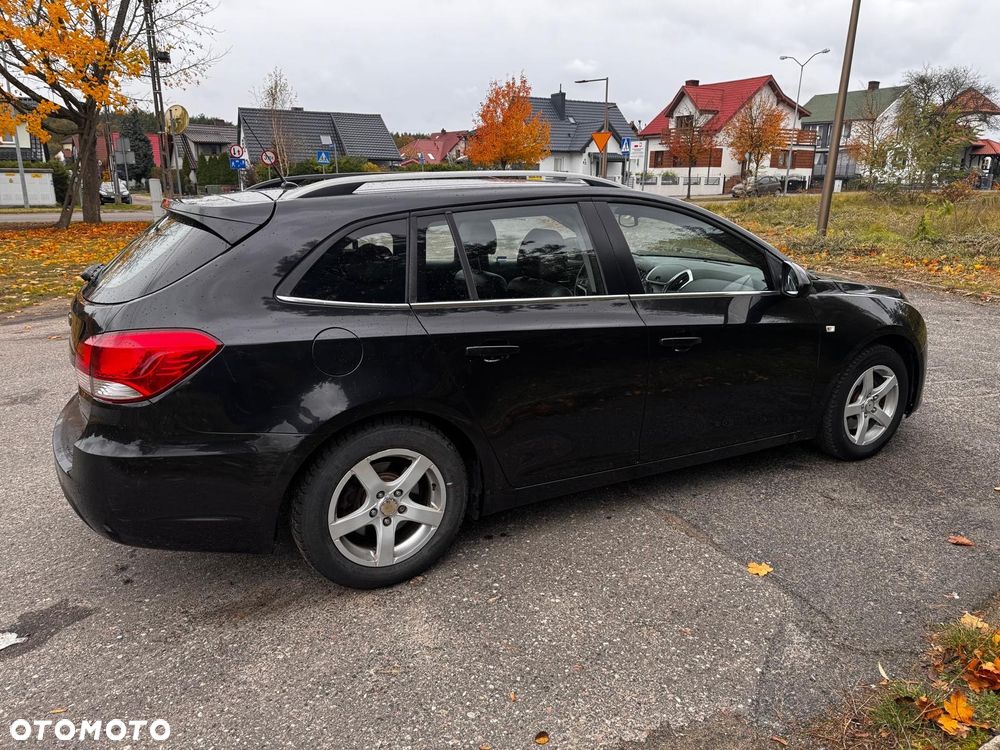Chevrolet Cruze 1.7 LT - 6