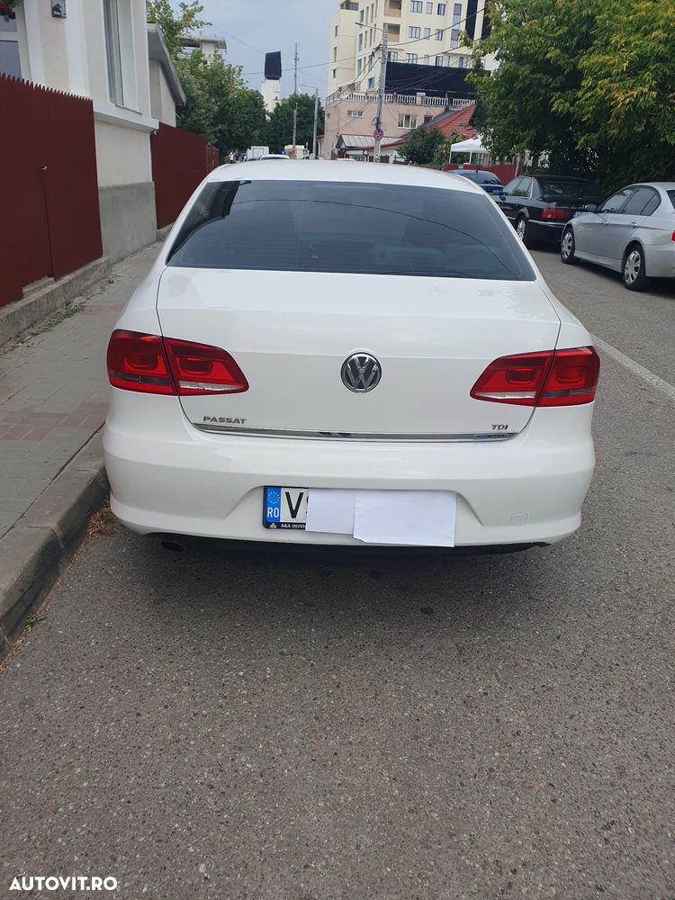 Volkswagen Passat - 3
