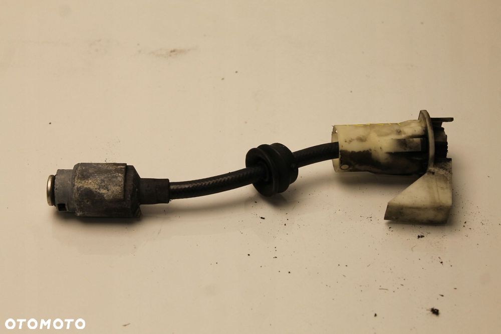 FORD FOCUS MK2 ZAMEK CIĘGNO MASKI - 2