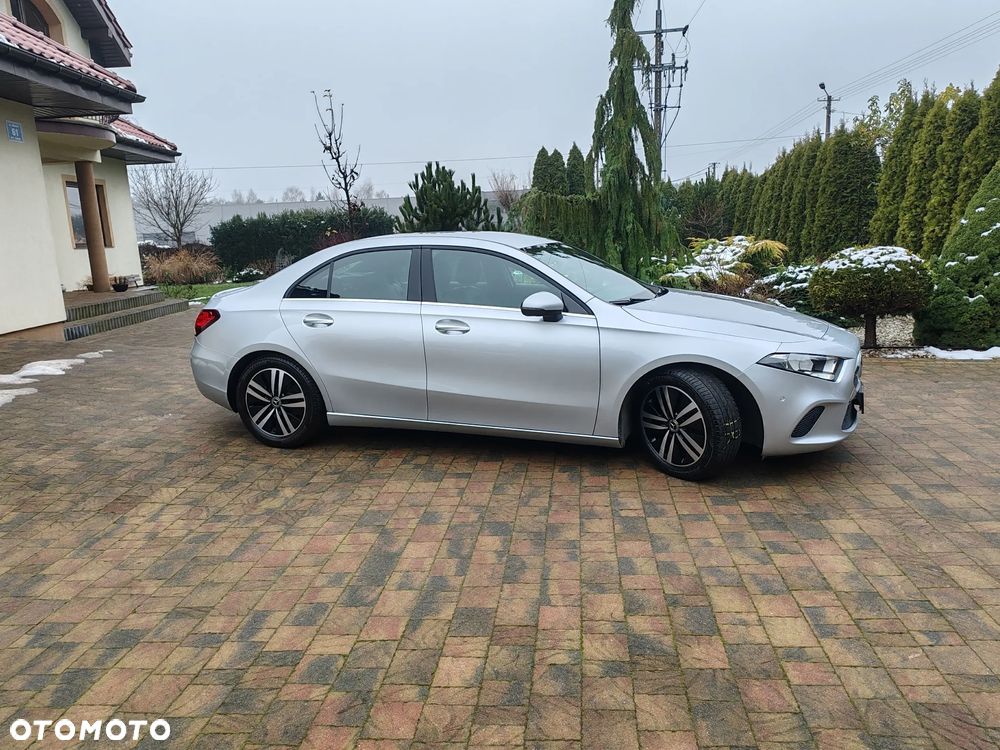 Mercedes-Benz Klasa A 180 d 7G-DCT Edition 19 - 3