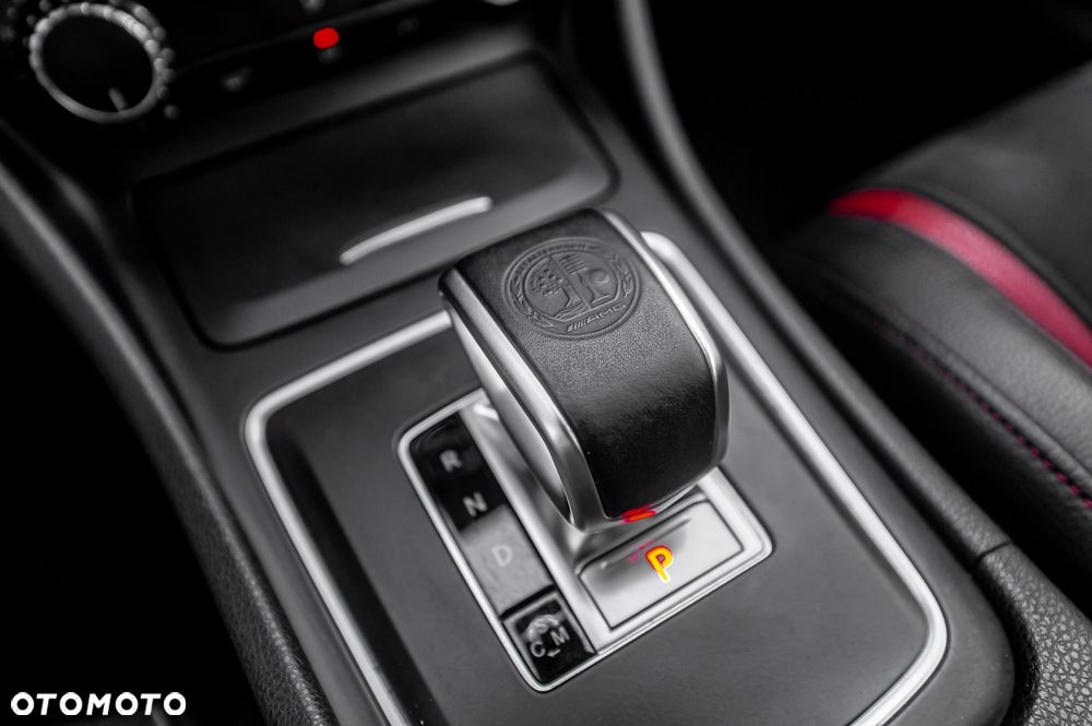 Mercedes-Benz Klasa A 45 AMG 4Matic AMG Speedshift 7G-DCT Edition 1 - 35