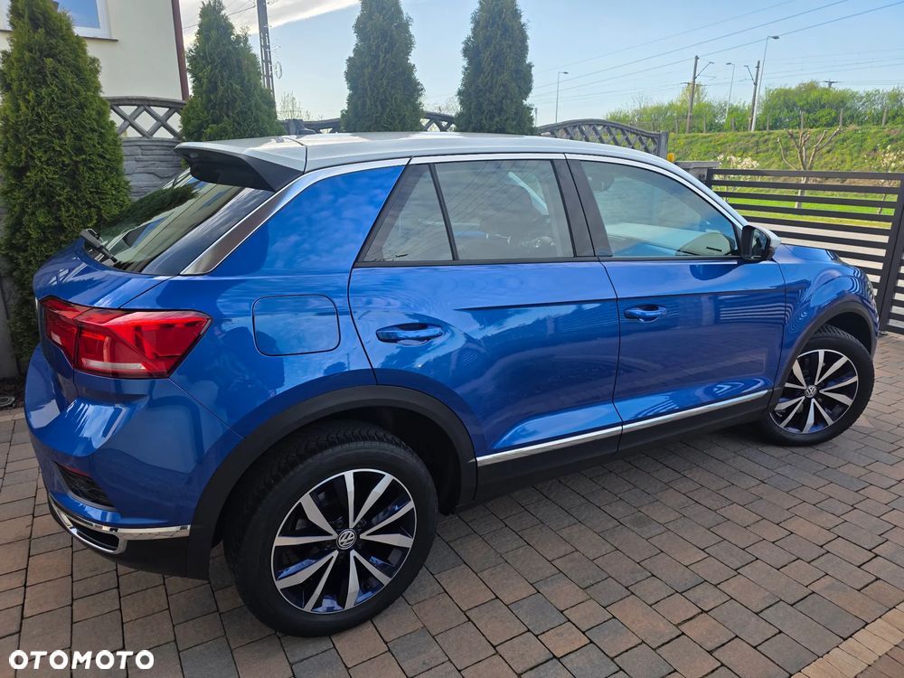 Volkswagen T-Roc - 8