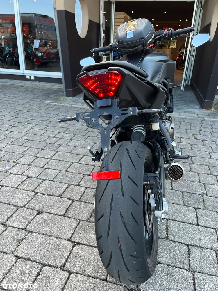 Yamaha MT - 2