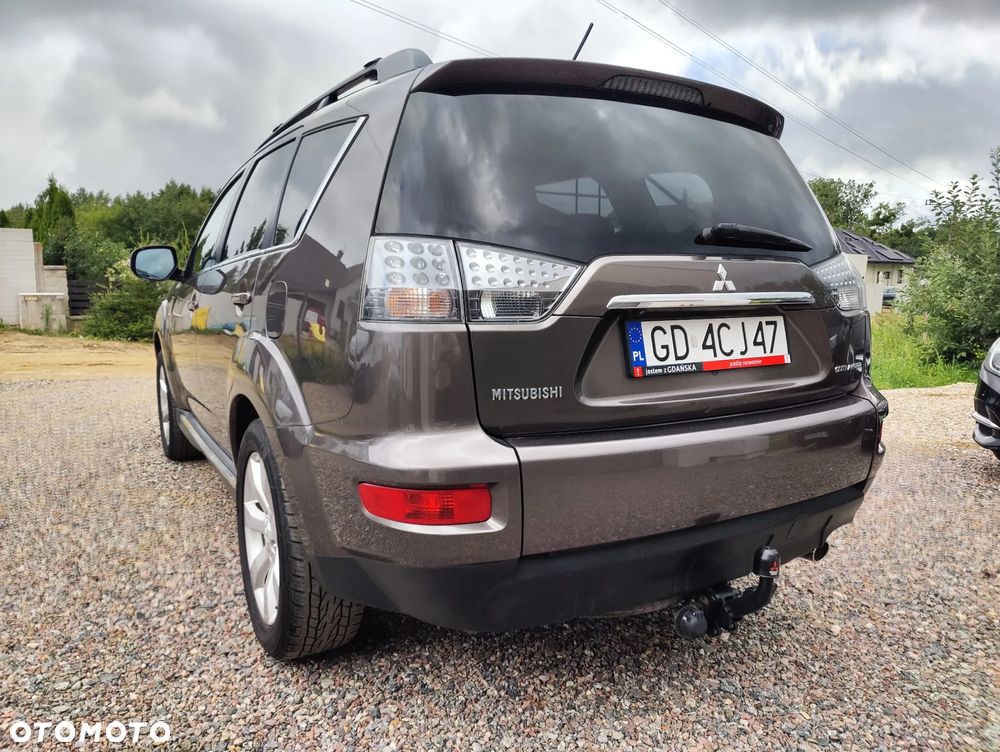 Mitsubishi Outlander 2.0 Intense + NAVI 2WD EU5 CVT - 6