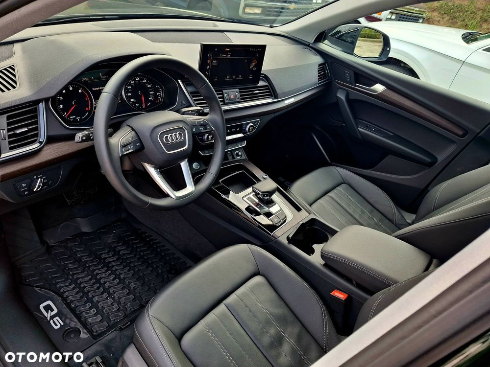 Audi Q5 40 TFSI quattro S tronic - 9