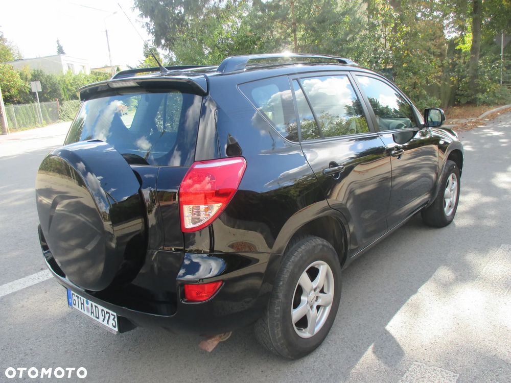 Toyota RAV4 2.0 VVT-i Sol - 19