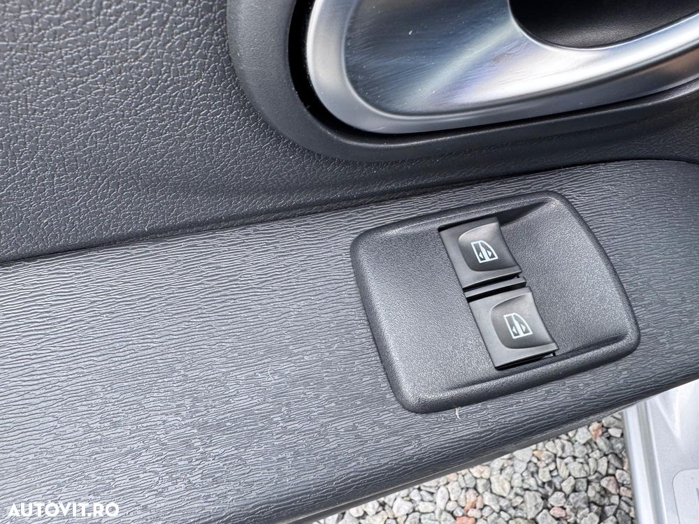 Dacia Lodgy 1.5 Blue dCi Laureate - 15