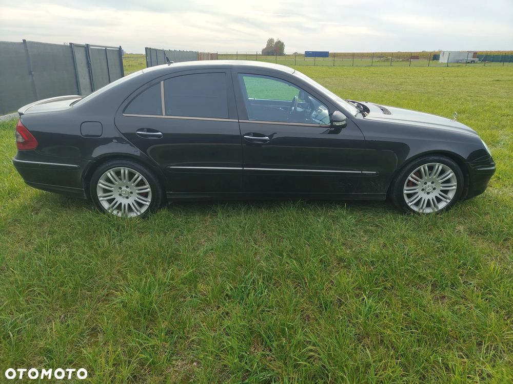 Mercedes-Benz Klasa E - 7