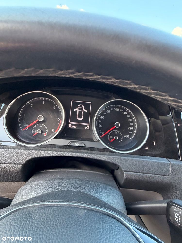Volkswagen Golf 2.0 TDI BMT Highline - 19