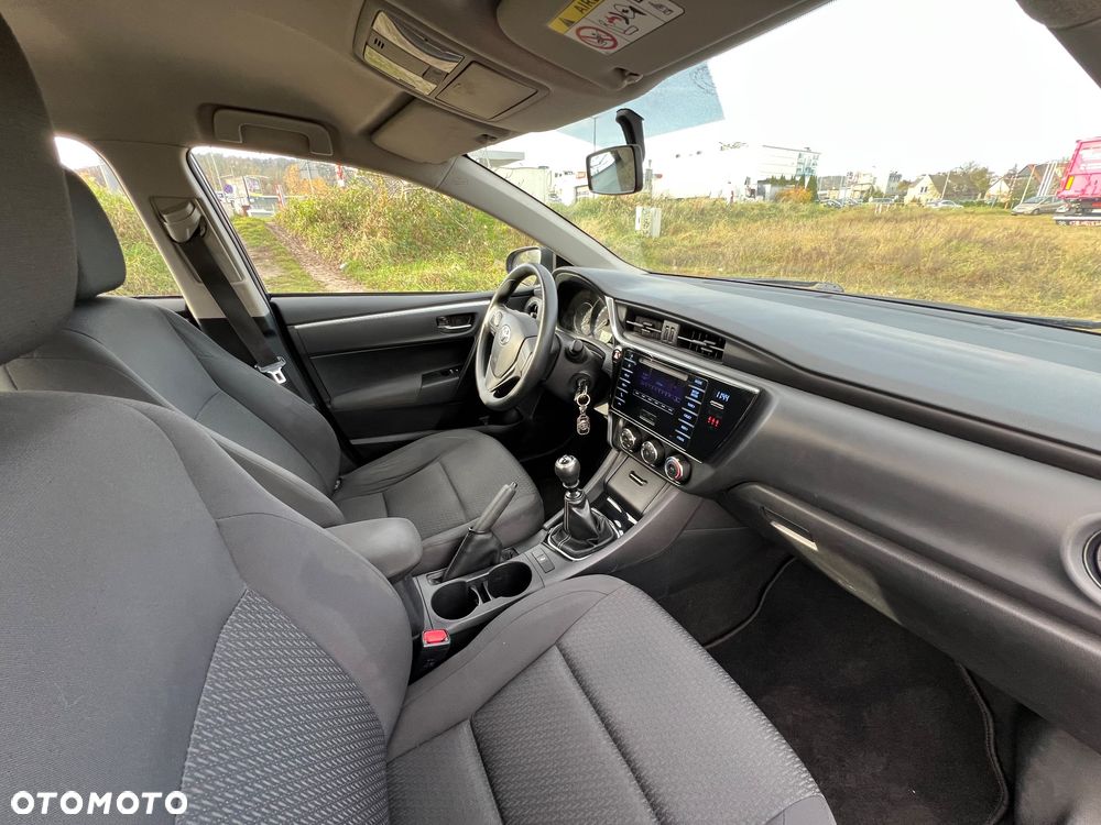 Toyota Corolla 1.33 Active - 22