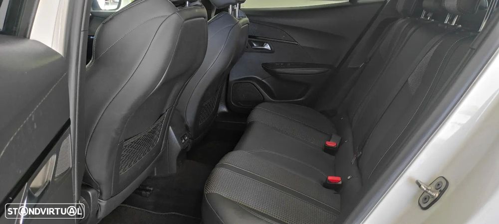 Peugeot 2008 1.2 PureTech GT - 7