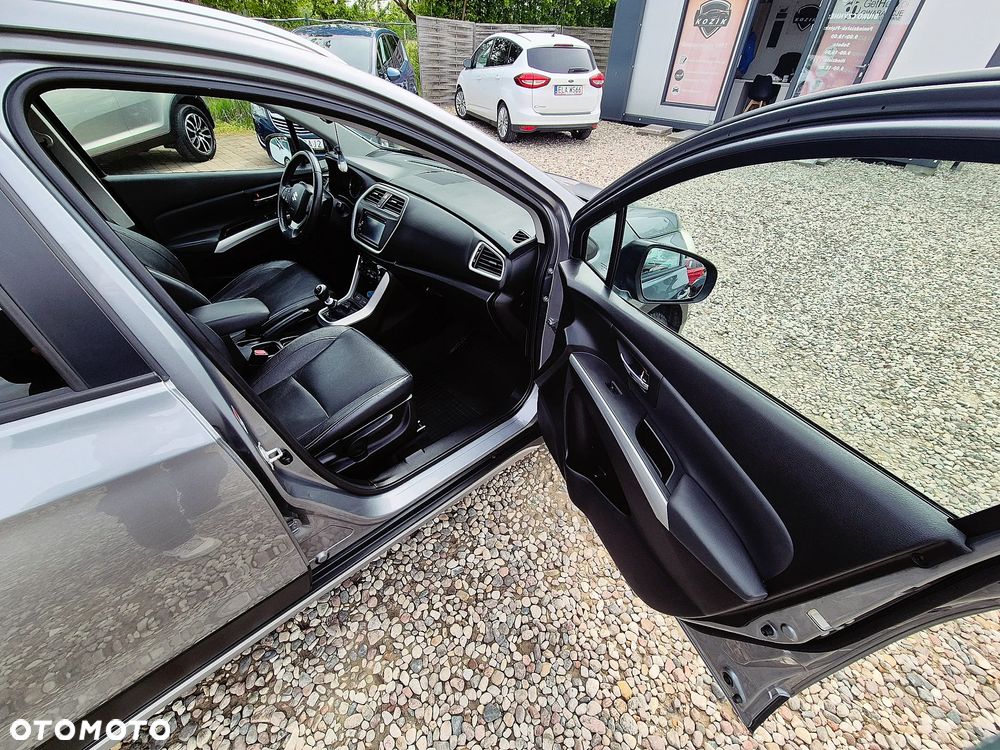 Suzuki SX4 S-Cross 1.6 DDiS 4x2 Comfort - 29