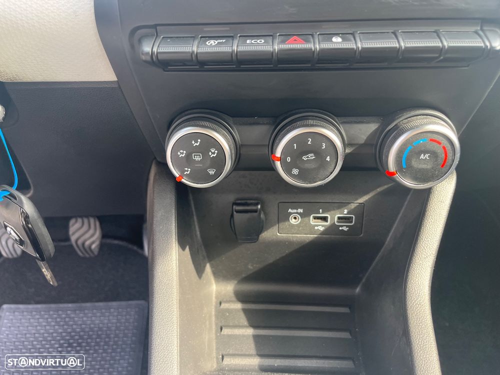 Renault Clio 1.0 TCe Limited Bi-Fuel - 39