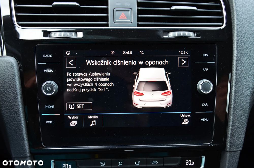 Volkswagen Golf 1.5 TSI ACT OPF DSG Highline - 29
