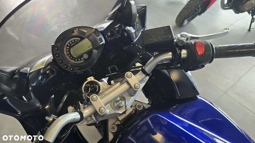 Yamaha FZ6 - 13