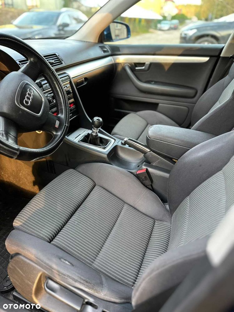 Audi A4 Avant - 6