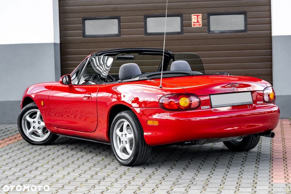 Mazda MX-5 1.6i 16V - 8