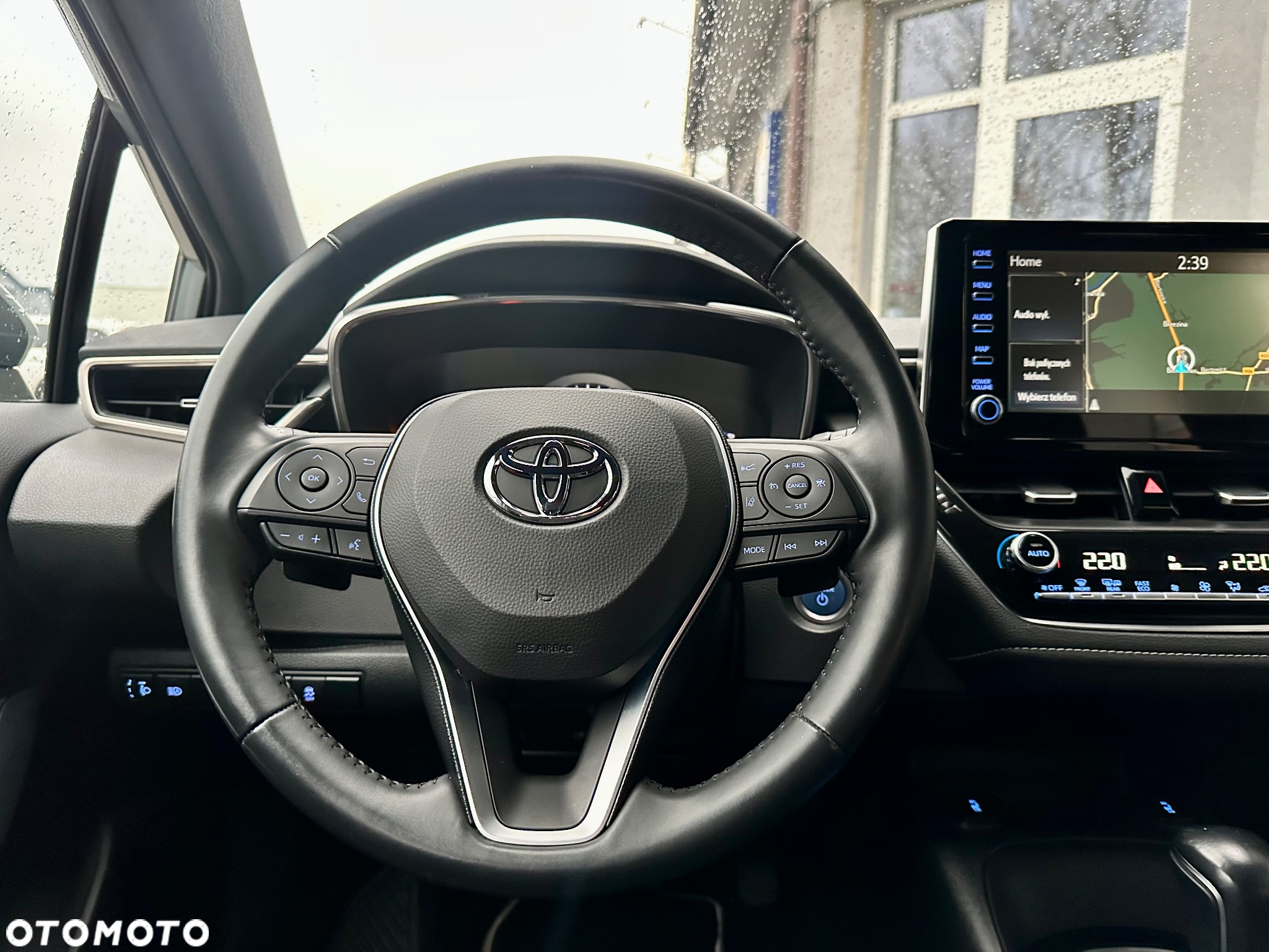 Toyota Corolla 2.0 Hybrid Comfort - 20