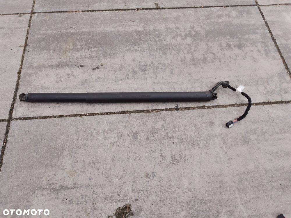 SIŁOWNIK ELEKTRYCZNY KLAPY LEWY SKODA KAROQ 57A827851 - 2