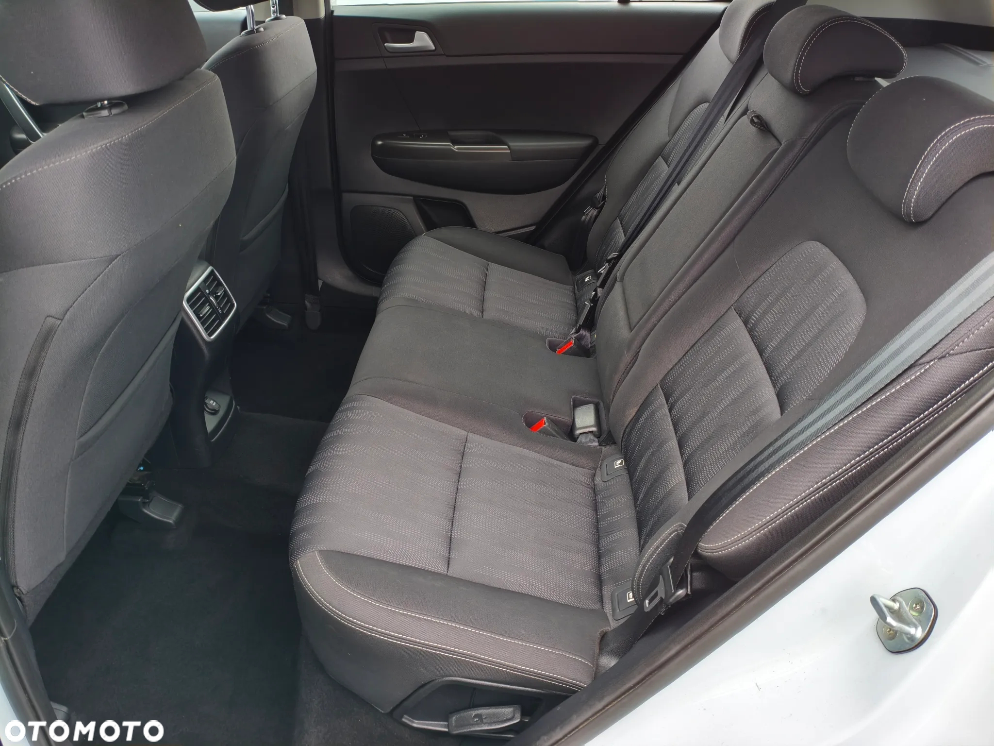 Kia Sportage 1.6 GDI 2WD Edition 7 - 12