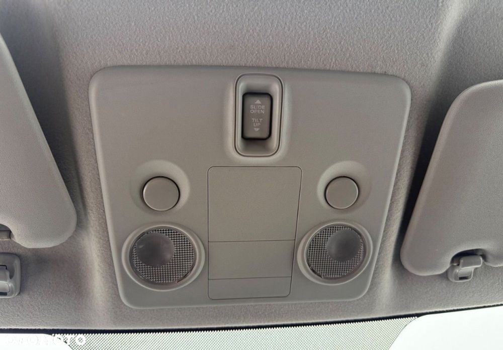 Suzuki Grand Vitara - 22