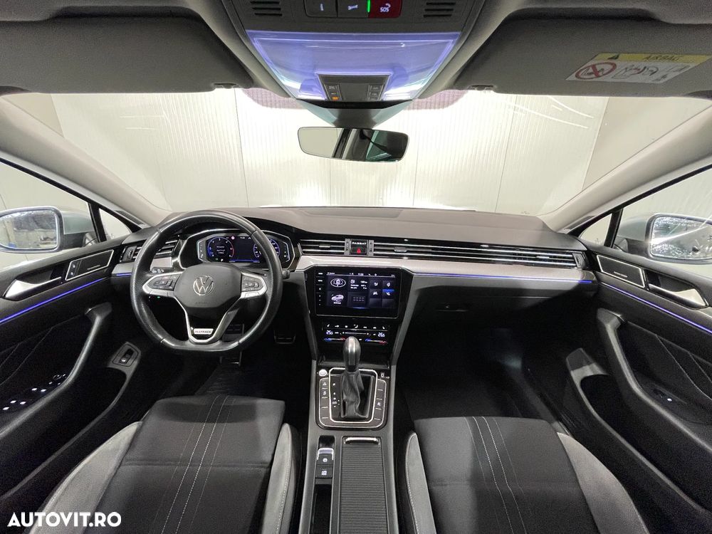 Volkswagen Passat Alltrack - 8
