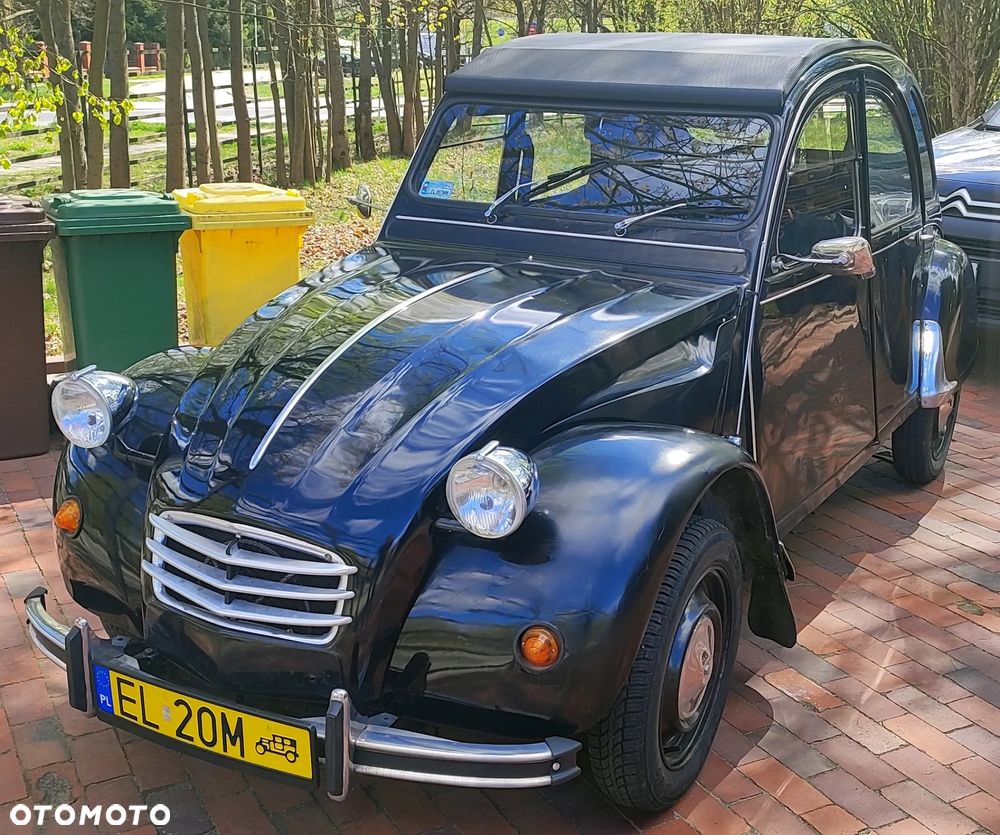 Citroën 2 CV - 1