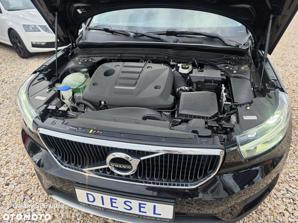 Volvo XC 40 - 41