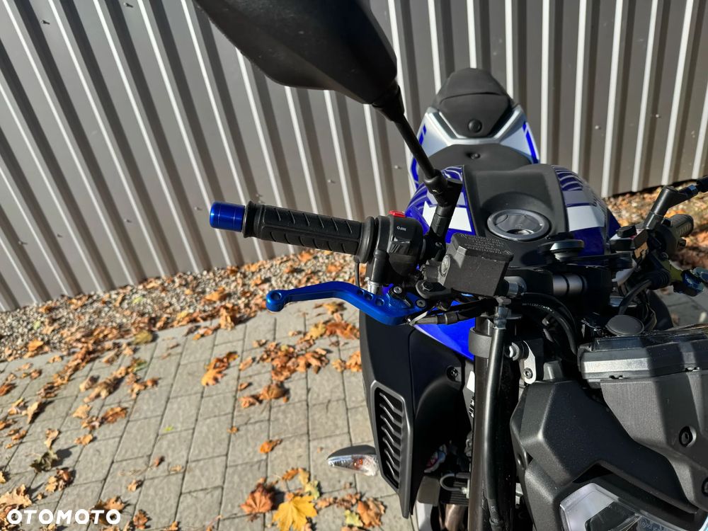 Yamaha MT - 6