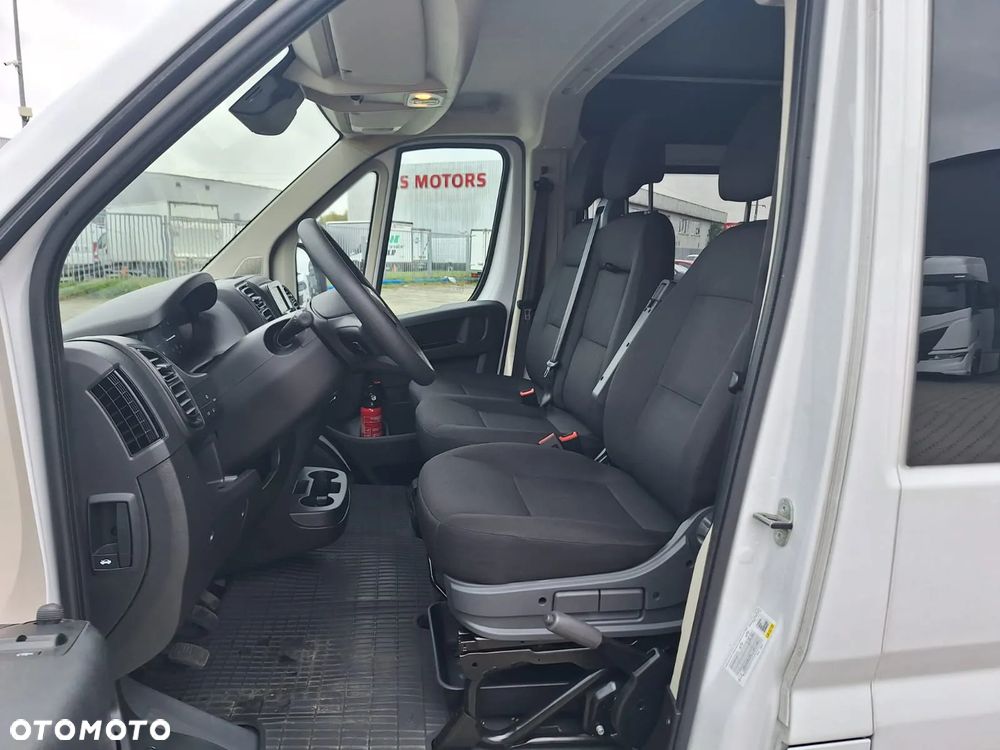 Fiat Ducato L4H2 brygadówka / doka / 7 osób / hak 3t / kamera / czujniki / nowa buda - 13