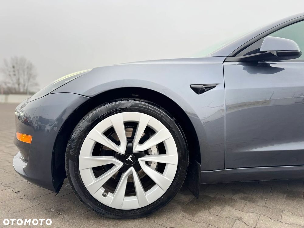 Tesla Model 3 RWD - 12