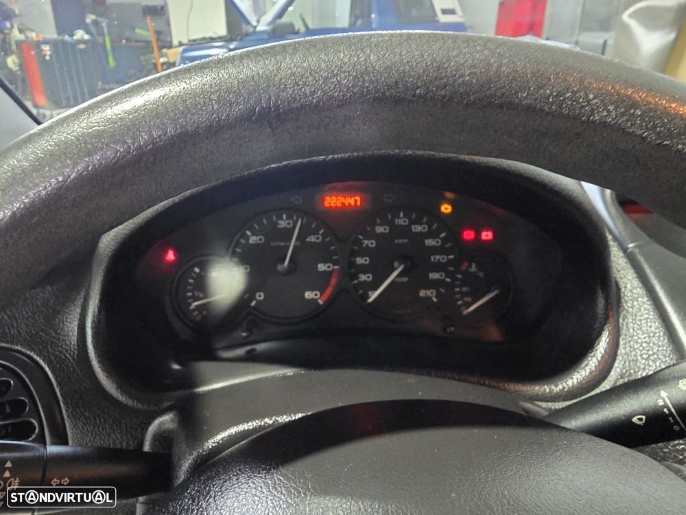 Peugeot 206 1.4 HDi Black & Silver - 6