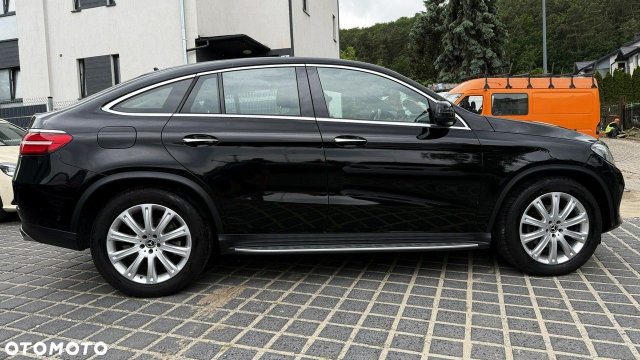 Mercedes-Benz GLE - 17
