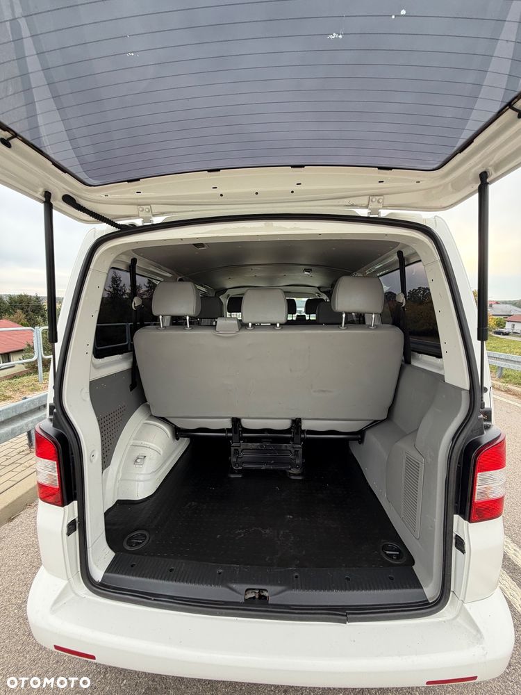 Volkswagen Transporter - 16