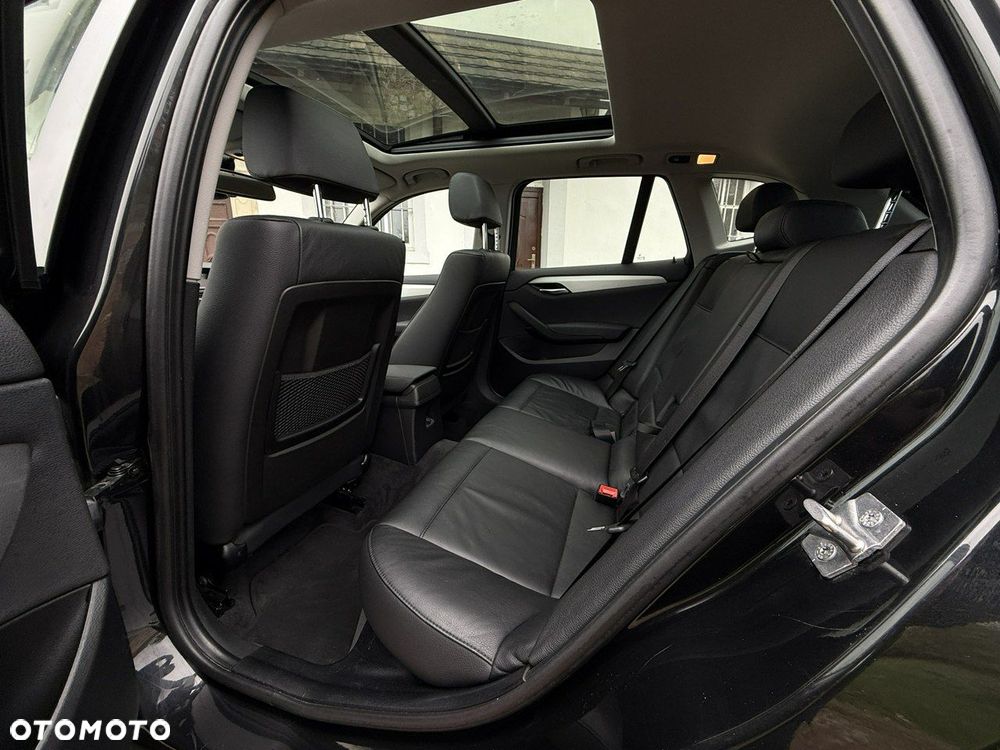 BMW X1 xDrive20d - 21
