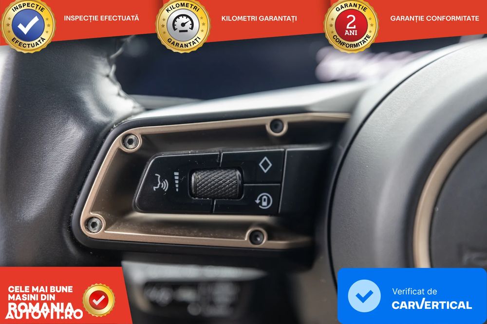 Porsche Taycan Turbo - 13