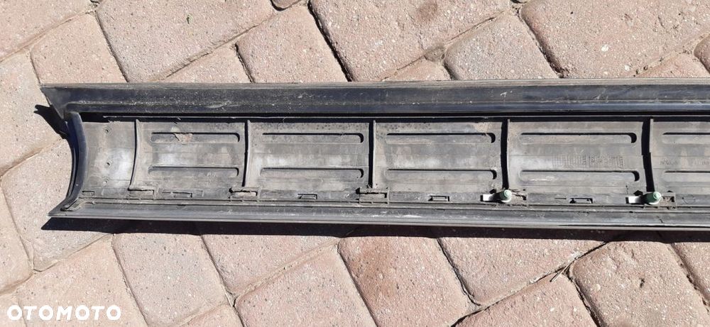 Porsche Cayenne Listwa 7L5837788 - 5