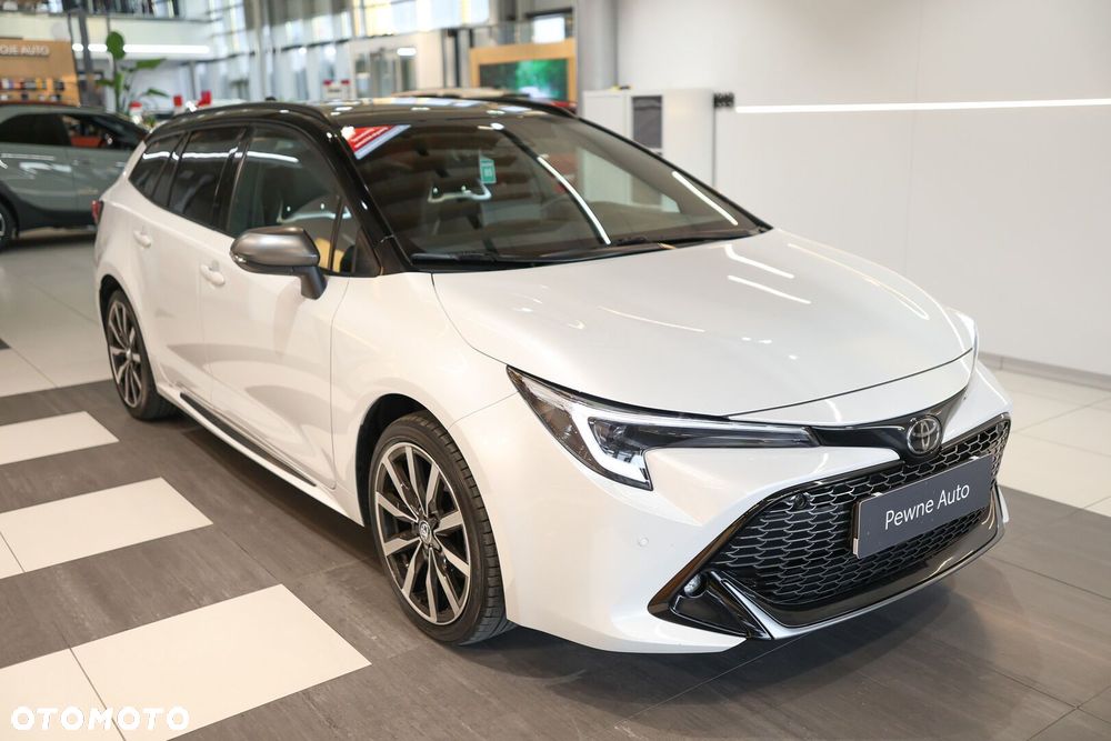 Toyota Corolla 2.0 Hybrid GR Sport Dynamic - 3