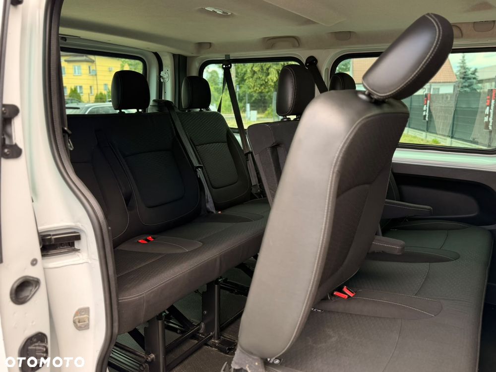 Opel Vivaro - 15