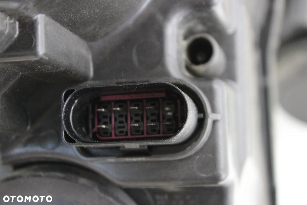 VW Passat B6 Lampa Przód Lewa Prawa EU - 9