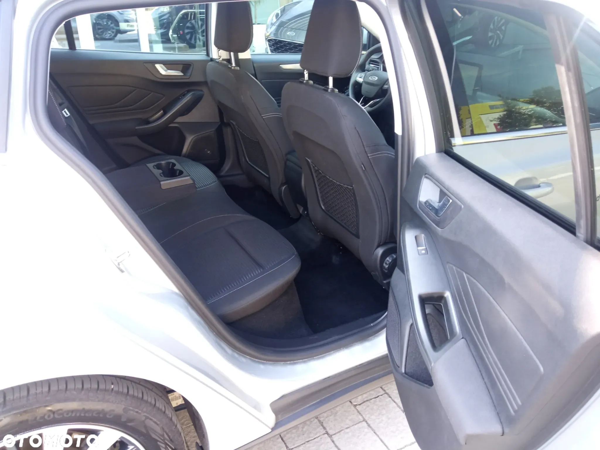 Ford Focus 1.0 EcoBoost Titanium Design - 20