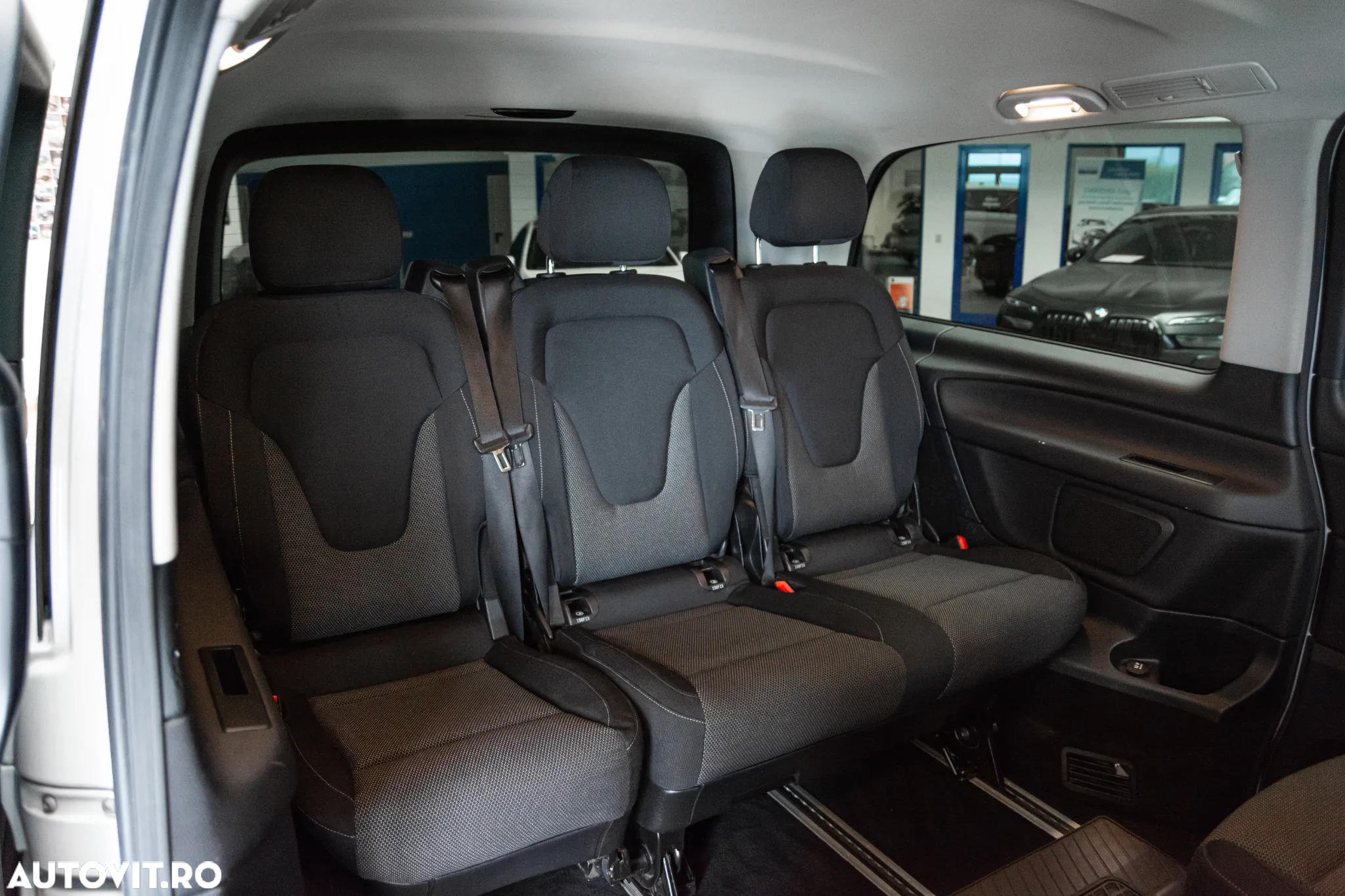 Mercedes-Benz V 220 CDI lang 7G-TRONIC - 27